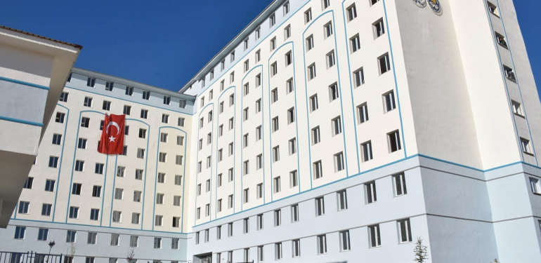 Bayburt Valiliğinden kız yurdunda öğrencinin bıçaklandığı iddiasına ilişkin açıklama