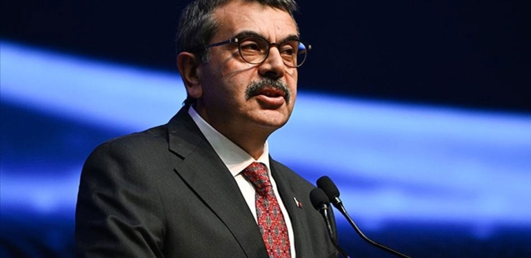 Milli Eğitim Bakanı Tekin’den öğretmen atamasına ilişkin paylaşım
