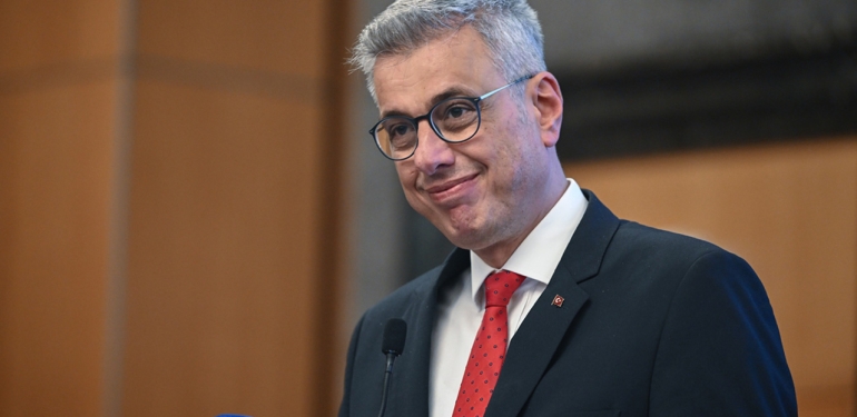 Bakan Memişoğlu açıkladı: Sağlık Bakanlığı’na 19 bin personel alınacak