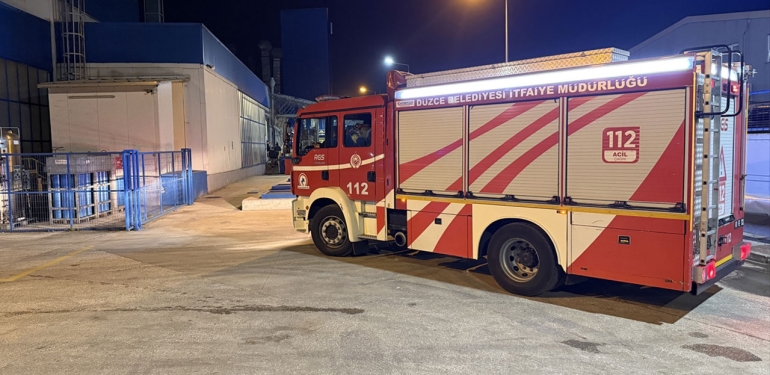 Düzce’de otomotiv ürünleri fabrikasında yangın