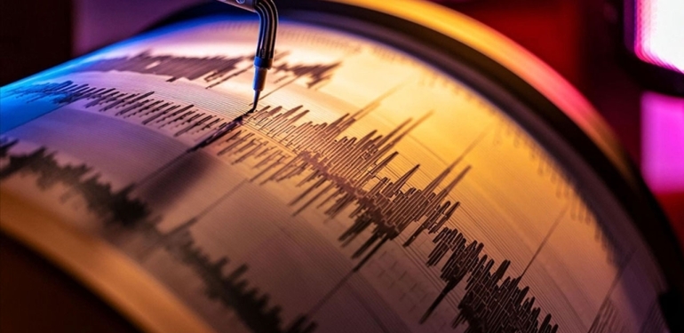 Kandilli duyurdu! Marmara Denizi’nde korkutan deprem!